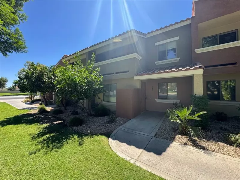 440 Tava Lane, Palm Desert, CA 92211