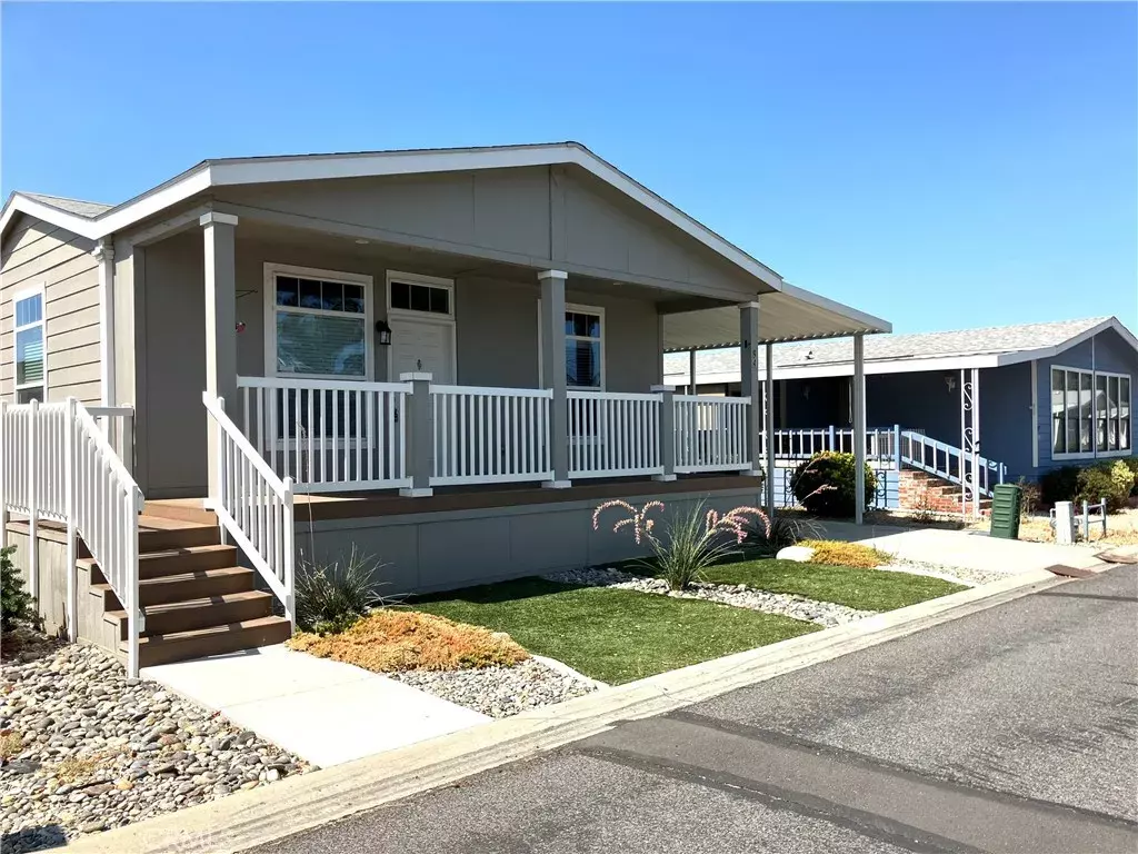 Hemet, CA 92543,1300 W Menlo #94