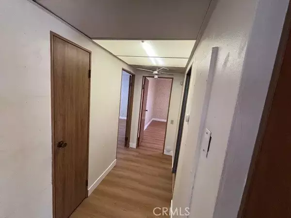 Hemet, CA 92545,990 Santa Elena Way