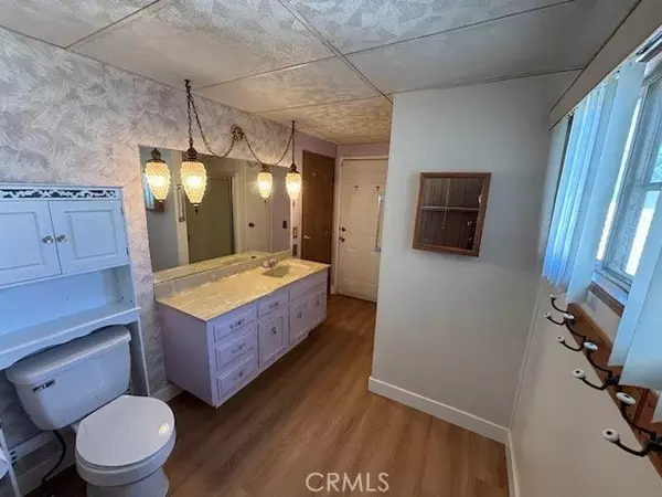 Hemet, CA 92545,990 Santa Elena Way