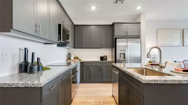 Ontario, CA 91762,2749 E Amberley Privado