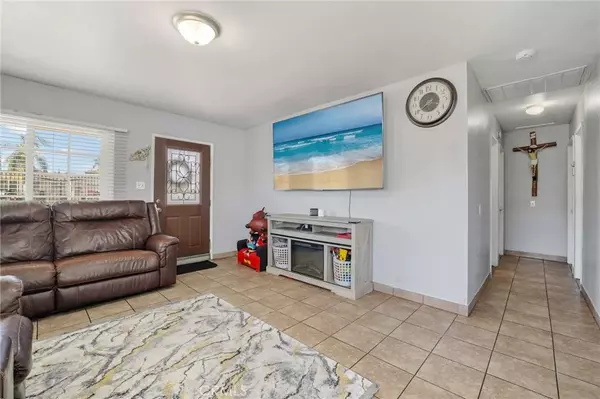 Riverside, CA 92503,5971 Bee Jay Street