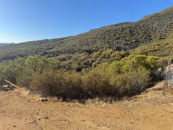 Anza, CA 92539,45740 Chapman