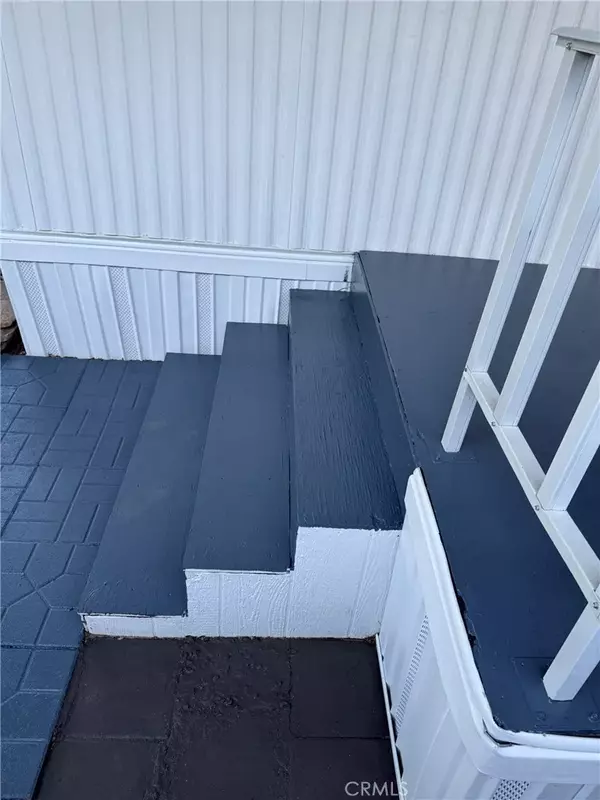 Apple Valley, CA 92308,22601 Bear Valley Road #63