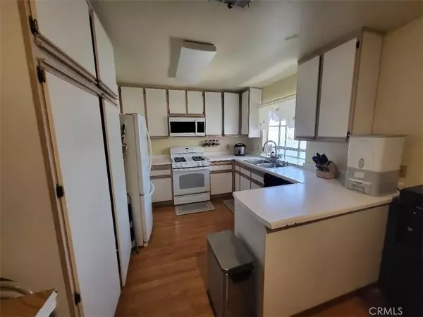 Banning, CA 92220,1354 N Hermosa Avenue