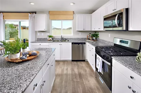 Winchester, CA 92596,28701 Crown Victoria Lane