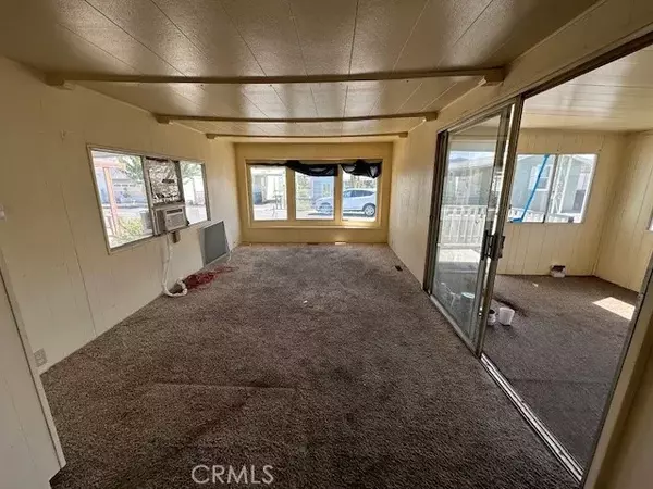 Hemet, CA 92544,43601 E. Florida Avenue #69