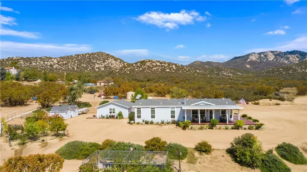40135 N Caliente Road, Aguanga, CA 92536