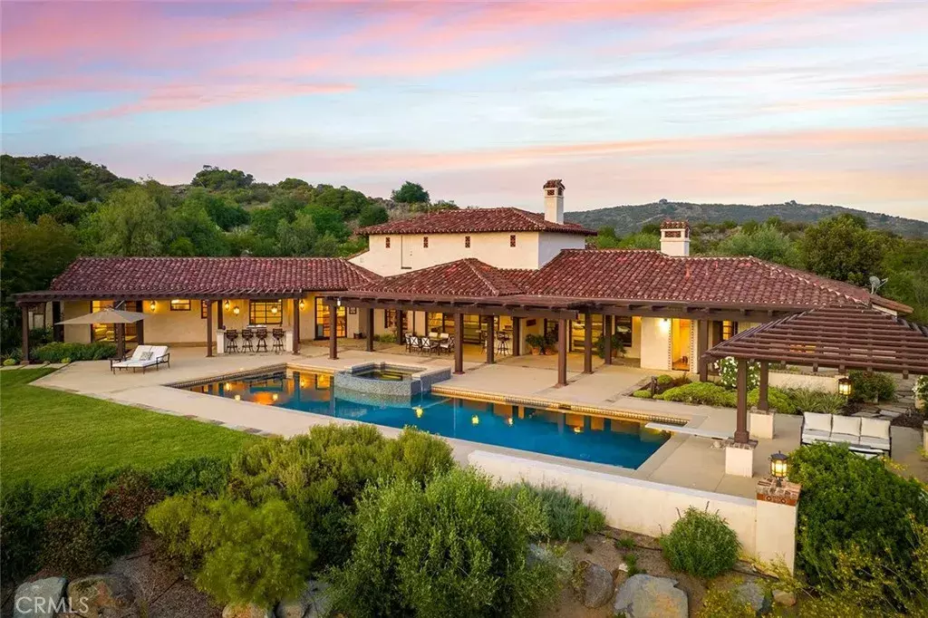 Murrieta, CA 92562,19300 Hombre Lane