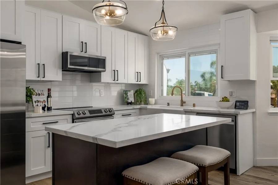 29915 Gulf Stream Drive, Canyon Lake, CA 92587