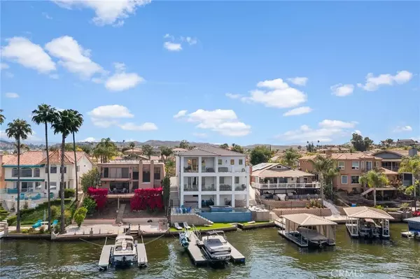 Canyon Lake, CA 92587,22400 Whirlaway Court