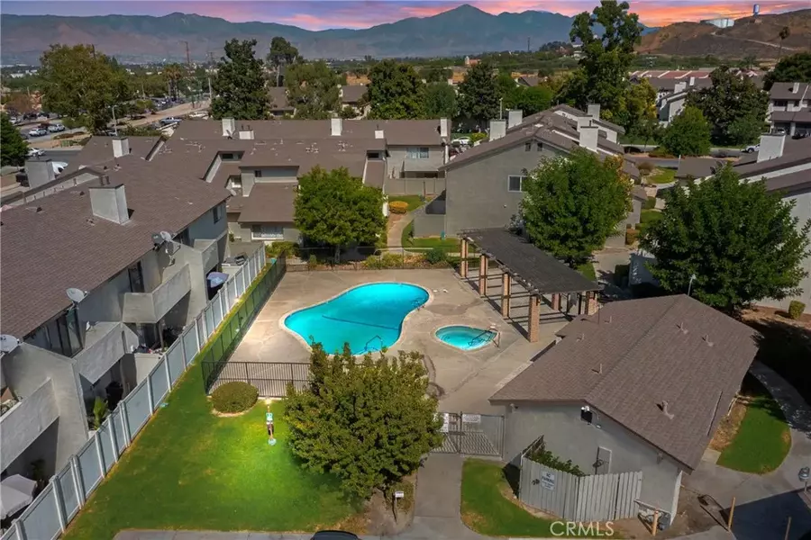 1187 Mohave Dr., Colton, CA 92324