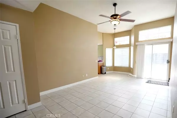 Murrieta, CA 92563,25567 woodside Circle
