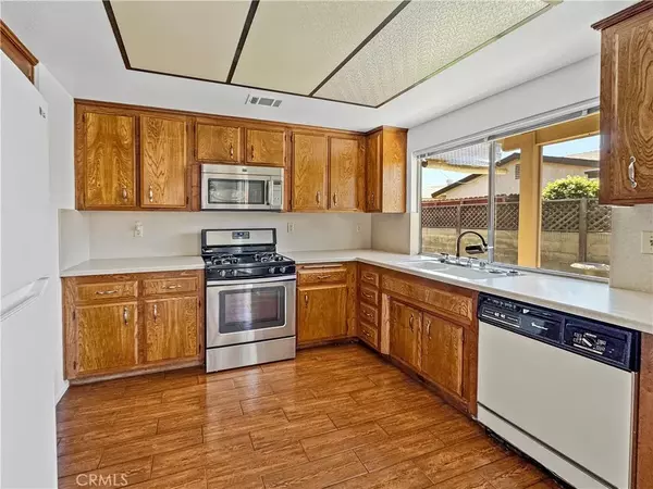 Hemet, CA 92545,2216 El Toro Circle
