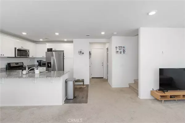 Murrieta, CA 92563,28460 Songbird St #2103