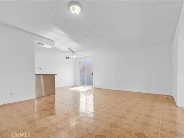 Los Angeles, CA 90065,3030 Valle Vista Drive #27