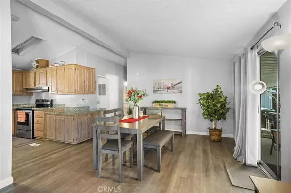 Menifee, CA 92586,27701 Murrieta #37