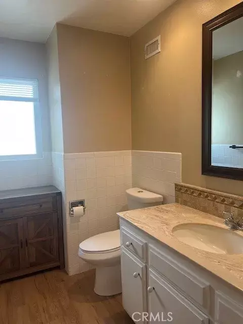 Hemet, CA 92543,690 LASSEN WAY