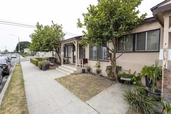 705 McDonald Avenue, Wilmington, CA 90744