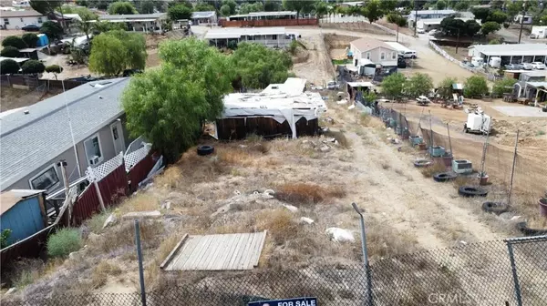 1 Kelly, Homeland, CA 92548