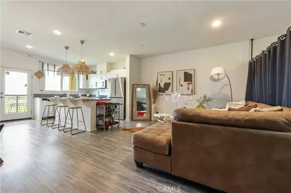 Otay Mesa, CA 92154,5240 Beachfront Cove #89