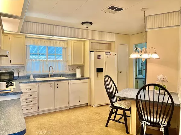 Homeland, CA 92548,26080 ivory Palm Drive