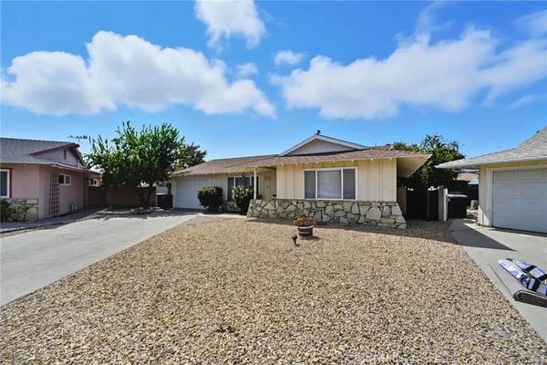 Hemet, CA 92543,1461 W Westmont Avenue