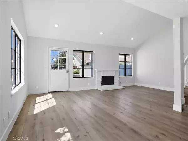 Anaheim, CA 92804,1700 W Cerritos Avenue #216