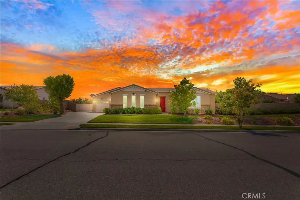 Hemet, CA 92543,275 Mahogany Street