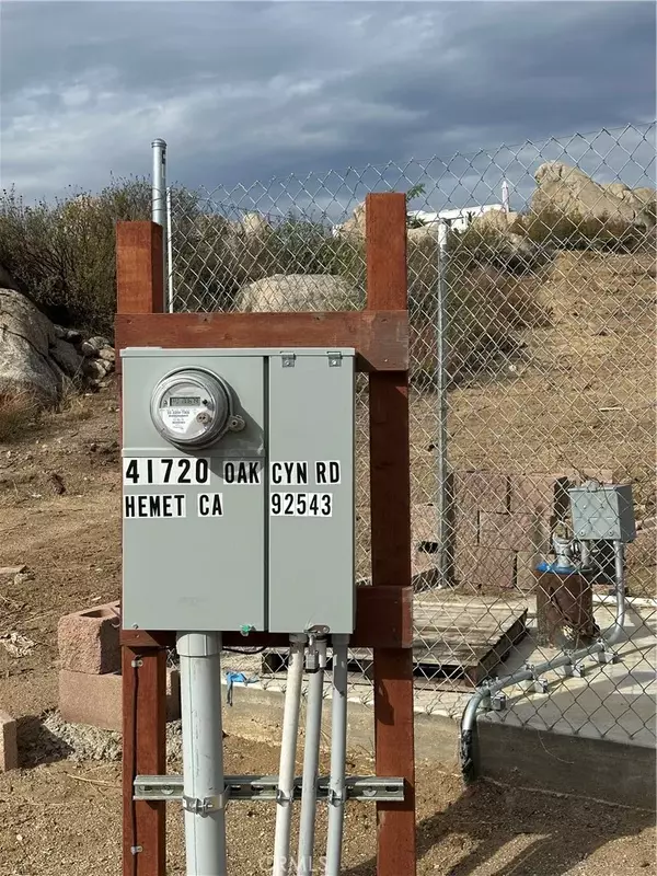 Hemet, CA 92544,41720 Oak Canyon