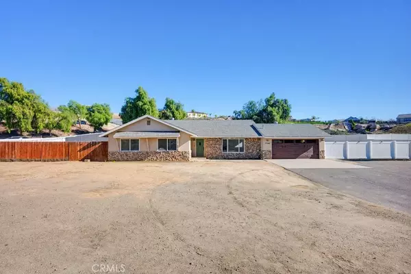 17380 Mockingbird Canyon, Riverside, CA 92504