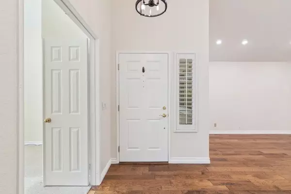 Mission Viejo, CA 92692,25145 Darlington