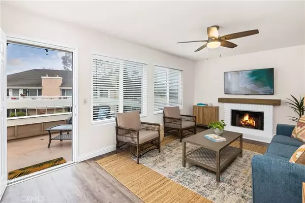 Carlsbad, CA 92011,875 Buttercup Road