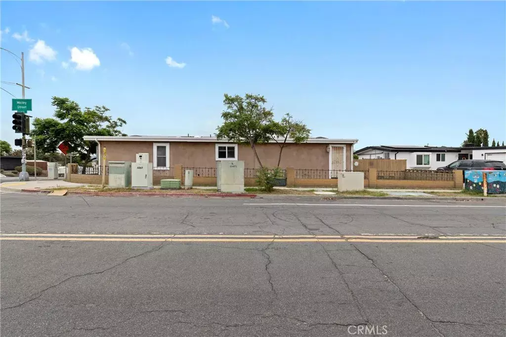 San Diego, CA 92123,8975 Gramercy Drive
