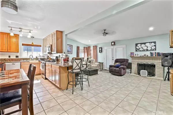 Hemet, CA 92545,801 Buttercup