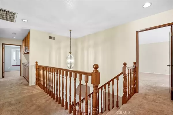 Northridge, CA 91343,16304 Community Street
