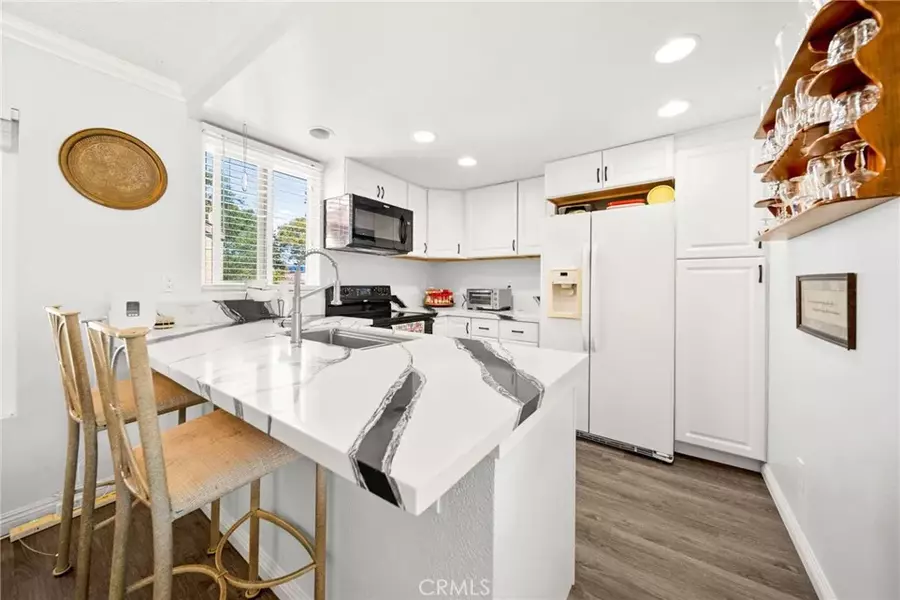 6544 College Grove #68, San Diego, CA 92115