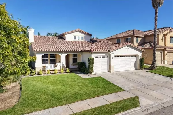 Lake Elsinore, CA 92532,32366 Whispering Willow