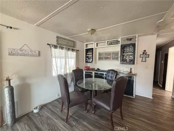 430 N Palm #102, Hemet, CA 92543