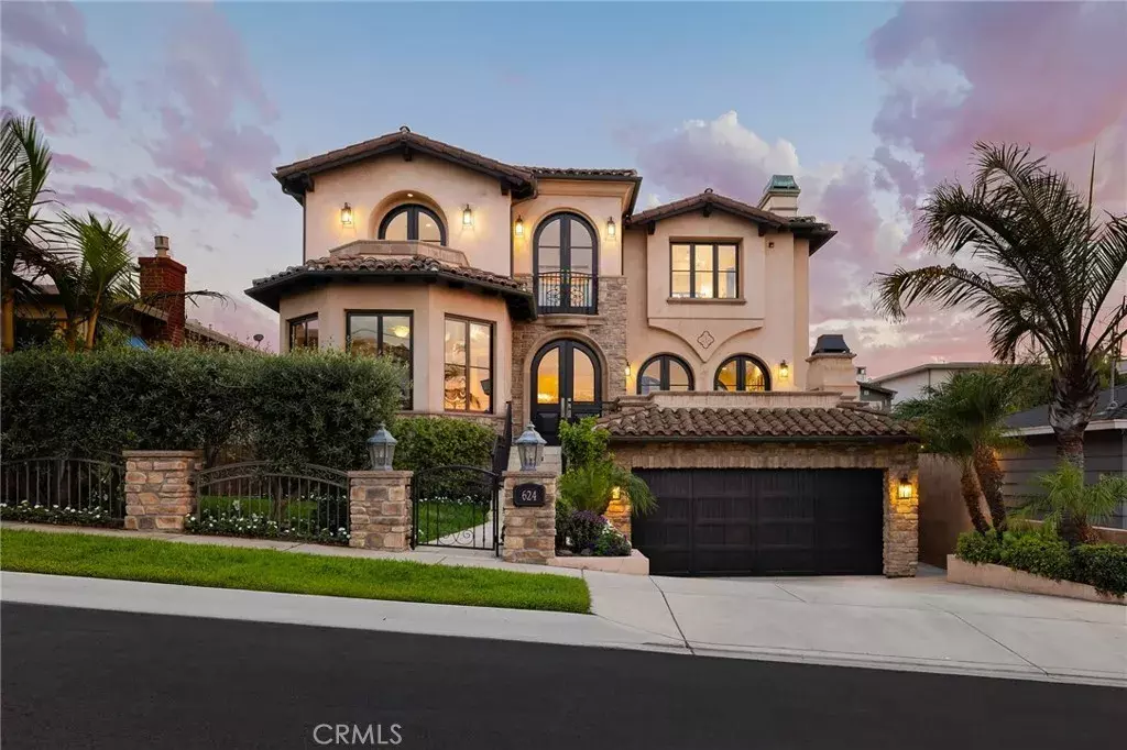 Manhattan Beach, CA 90266,624 14th Street