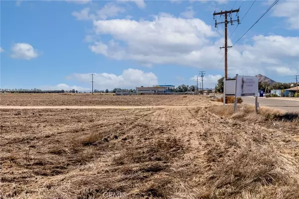 Nuevo, CA 92567,0 Lakeview/Reservoir