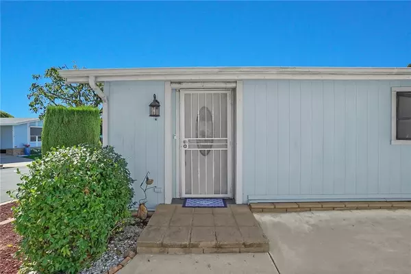 Escondido, CA 92026,1609 Desert Glen