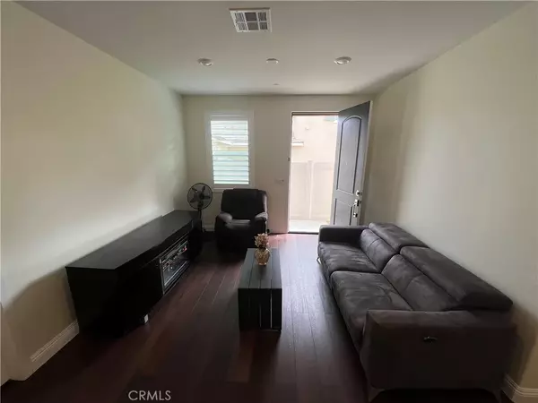 Menifee, CA 92584,26221 Painted Daisy