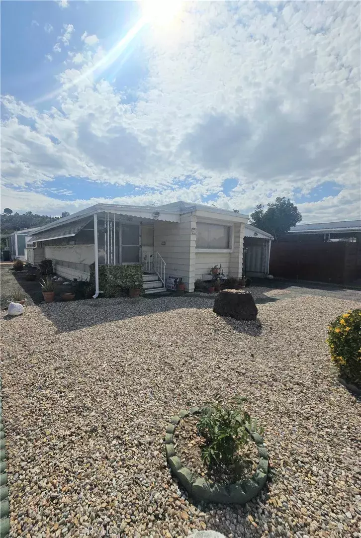 Hemet, CA 92544,44725 State Highway 74 #4