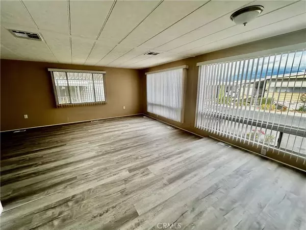 Hemet, CA 92545,2205 W Acacia Ave #87