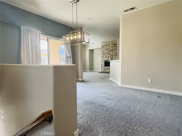 Murrieta, CA 92562,26373 Arboretum #1303