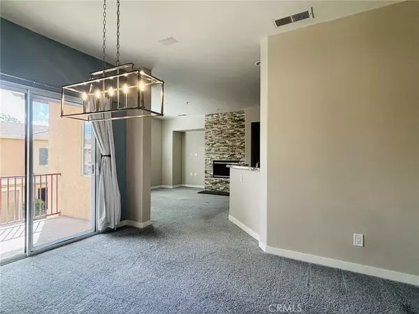 Murrieta, CA 92562,26373 Arboretum #1303