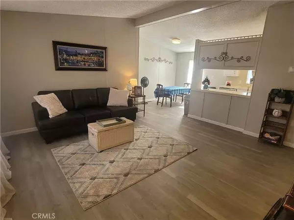 Wildomar, CA 92595,21601 Canyon #42