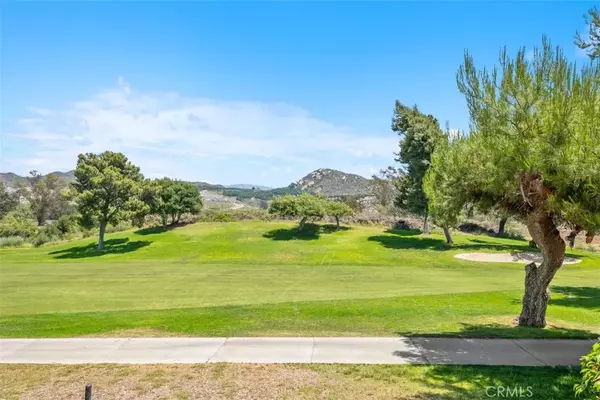 Fallbrook, CA 92028,4346 Los Padres Drive