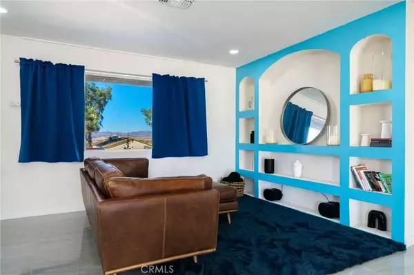 29 Palms, CA 92277,73973 Playa Vista